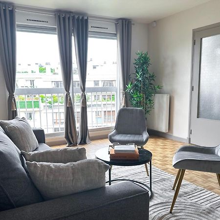 Brand-New Studio With Eiffel Tower View Paříž Exteriér fotografie