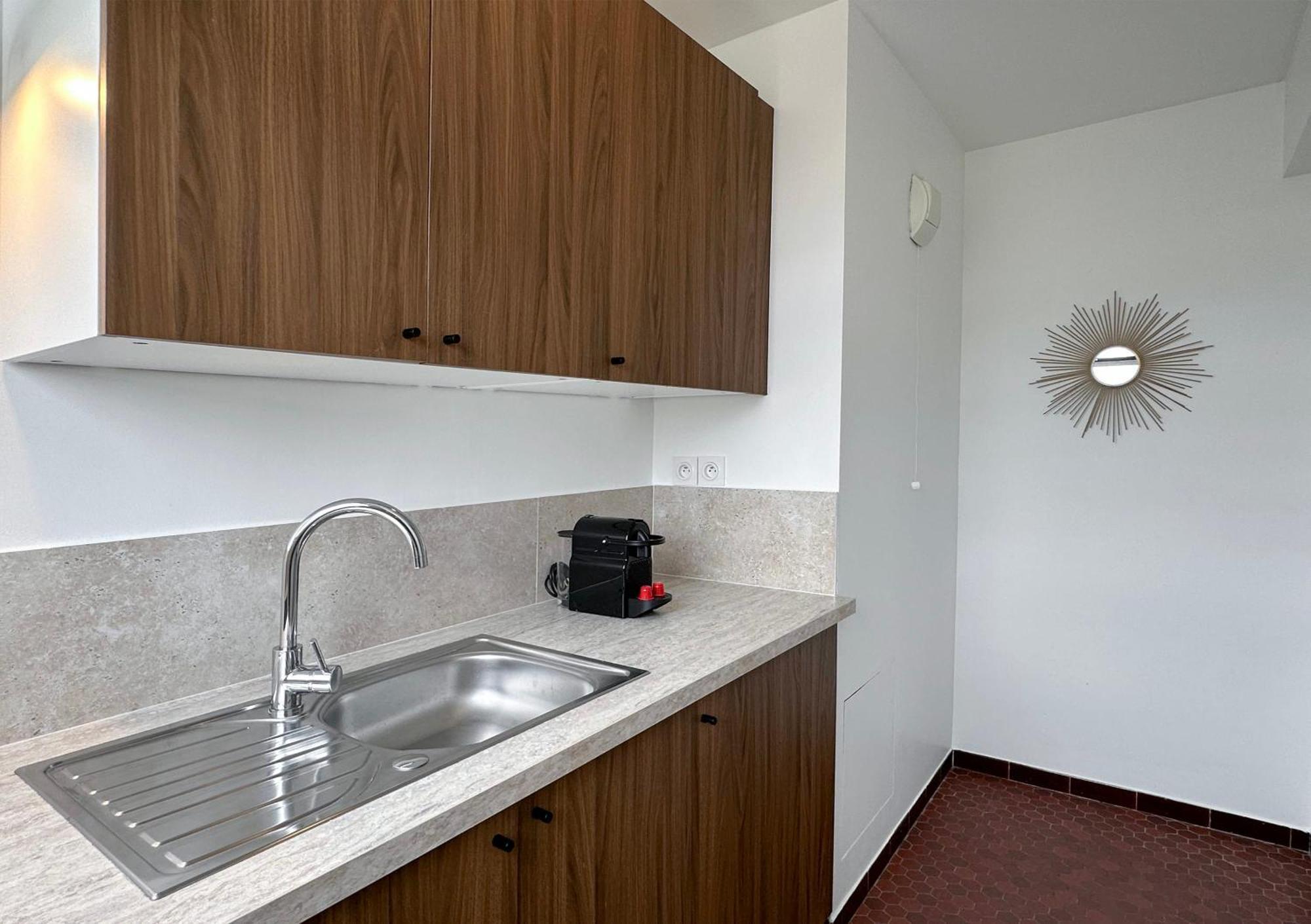 Brand-New Studio With Eiffel Tower View Paříž Exteriér fotografie